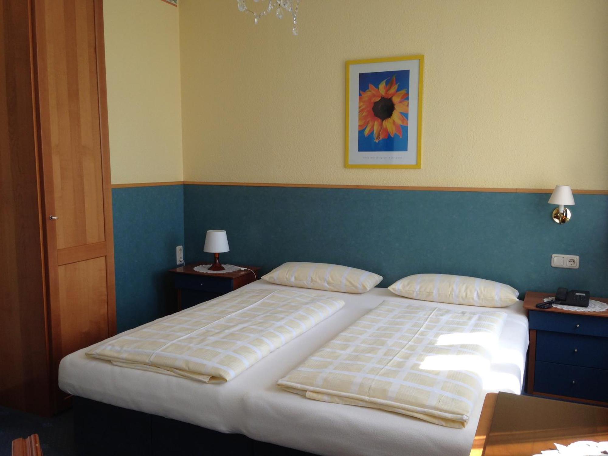 Hotel Am Bayrischen Platz Leipzig Oda fotoğraf